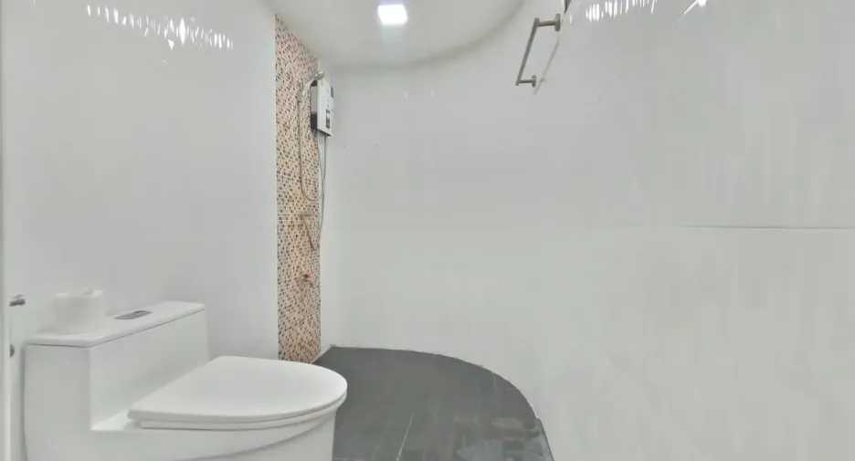 For sale 1 bed condo in Bang Rak, Bangkok