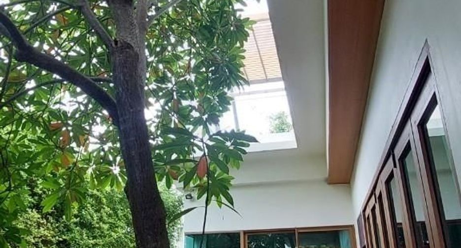 For sale 3 bedrooms villa in Hua Hin, Prachuap Khiri Khan