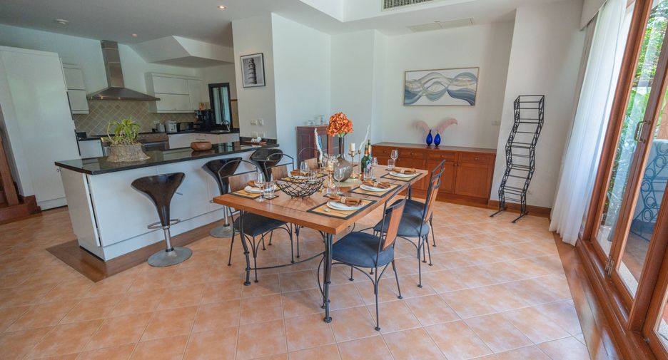 For sale 4 bedrooms villa in Thalang, Phuket