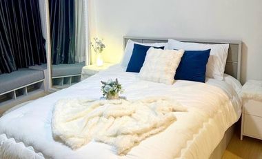 À louer 1 chambre condo à Huai Khwang, Bangkok