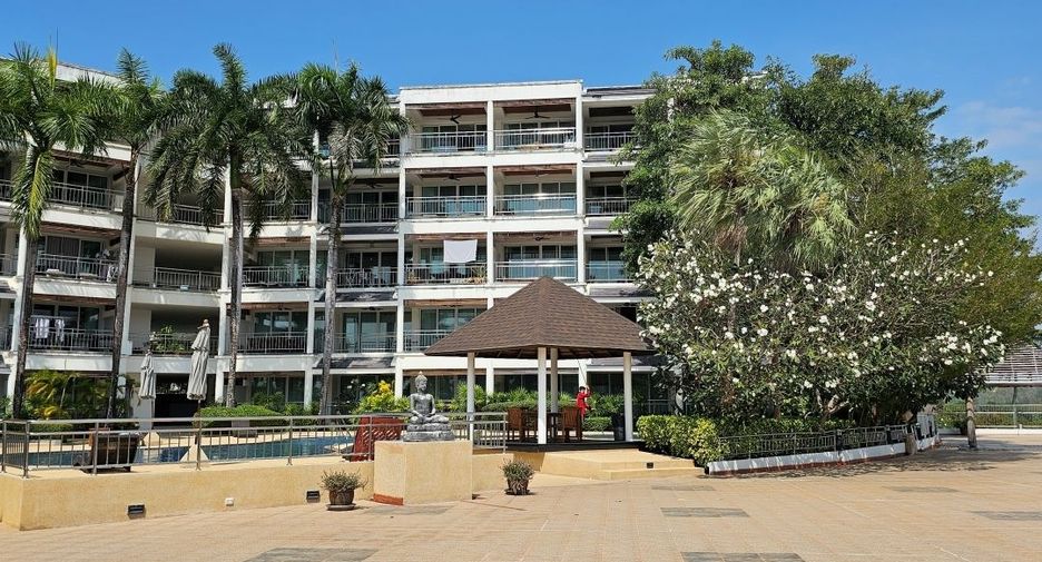 For sale 2 bedrooms condo in Mueang Phuket, Phuket