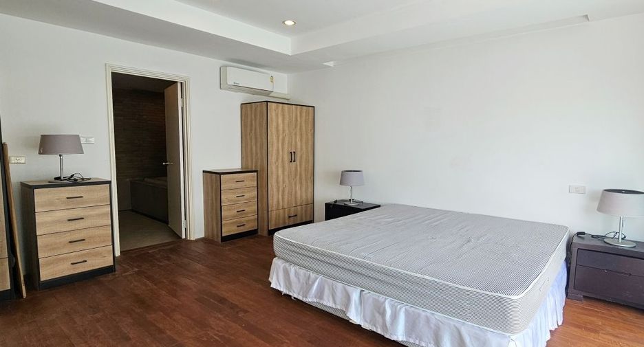 For sale 2 bedrooms condo in Mueang Phuket, Phuket