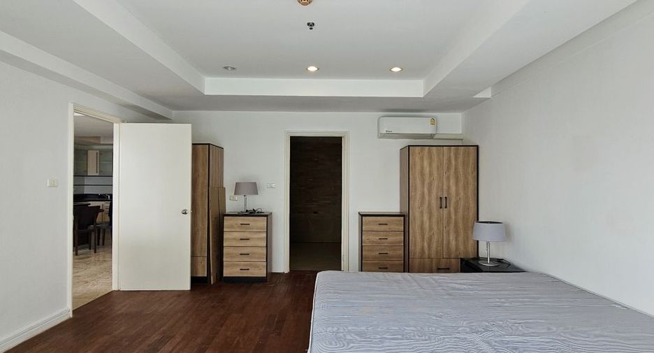For sale 2 bedrooms condo in Mueang Phuket, Phuket
