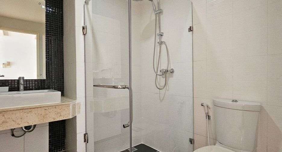 For sale 2 bedrooms condo in Mueang Phuket, Phuket