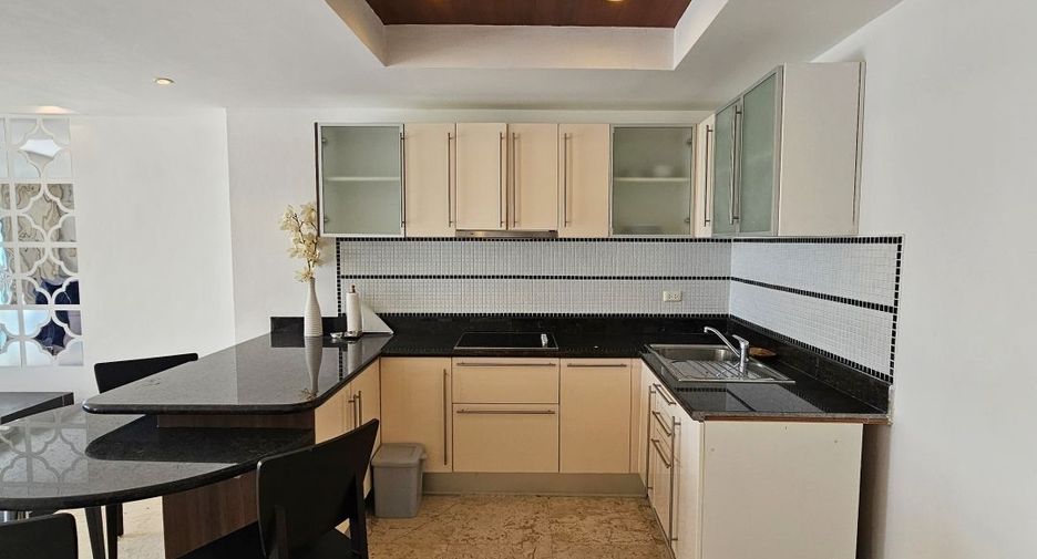 For sale 2 bedrooms condo in Mueang Phuket, Phuket