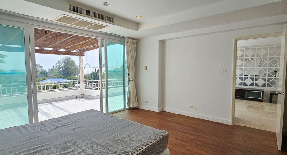 For sale 2 bedrooms condo in Mueang Phuket, Phuket