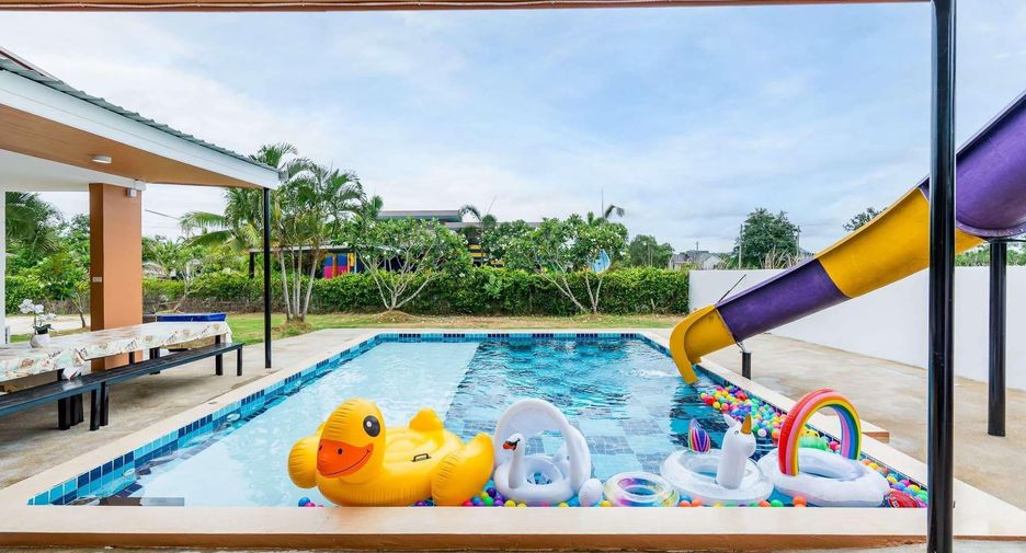 For rent 4 ベッドルーム villa in Hua Hin, Prachuap Khiri Khan