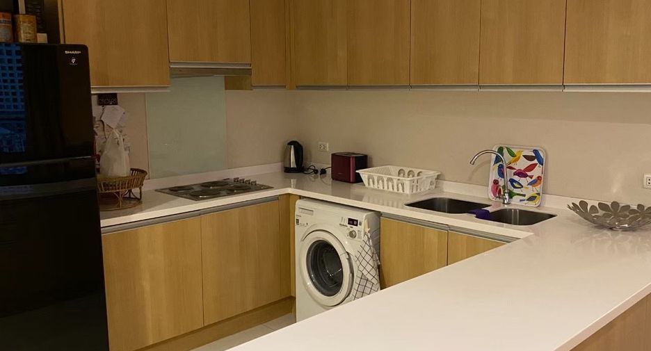 For rent 2 bedrooms condo in Watthana, Bangkok