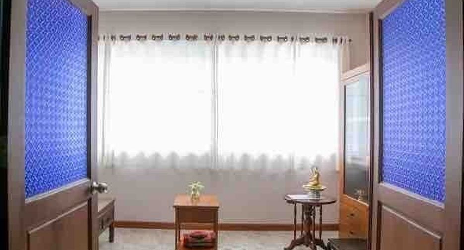 For sale 3 bedrooms house in Din Daeng, Bangkok