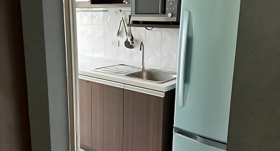 For rent 1 bed condo in Phaya Thai, Bangkok
