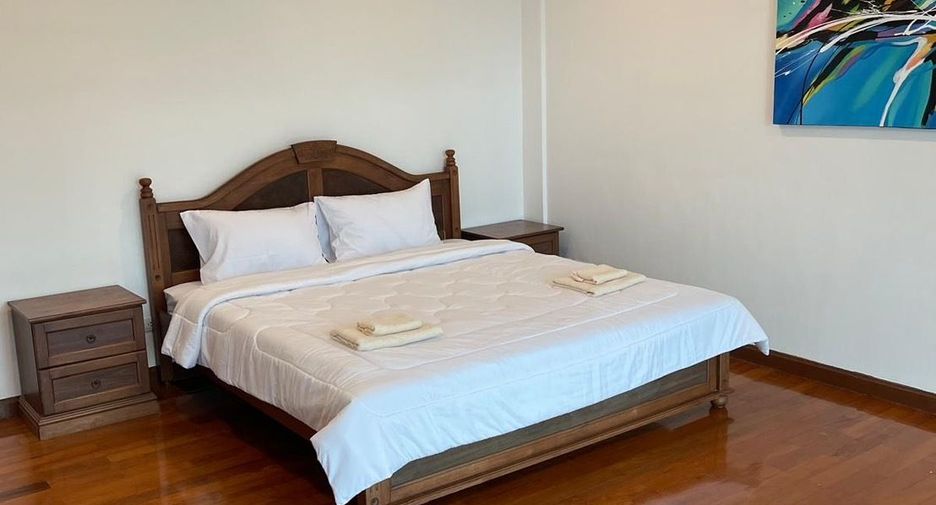 À louer 3 chambres appartement à Mueang Phuket, Phuket