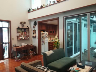 For sale 6 ベッドルーム house in Khlong Toei, Bangkok