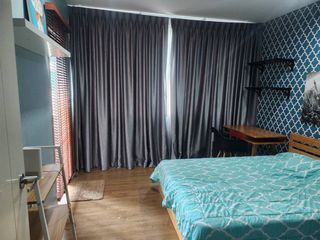 Reihenhaus zur Miete mit 3 Zimmer in Saphan Sung, Bangkok