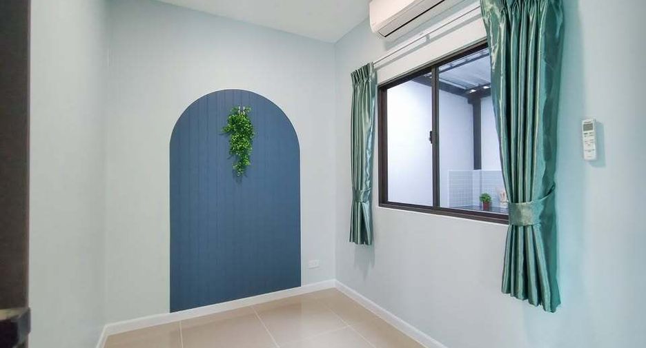 For sale 4 bedrooms house in Bang Phli, Samut Prakan