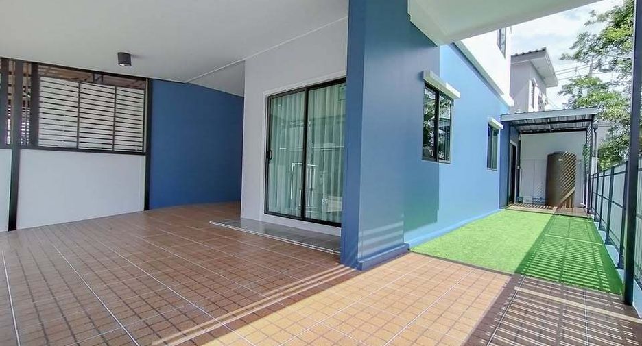 For sale 4 bedrooms house in Bang Phli, Samut Prakan