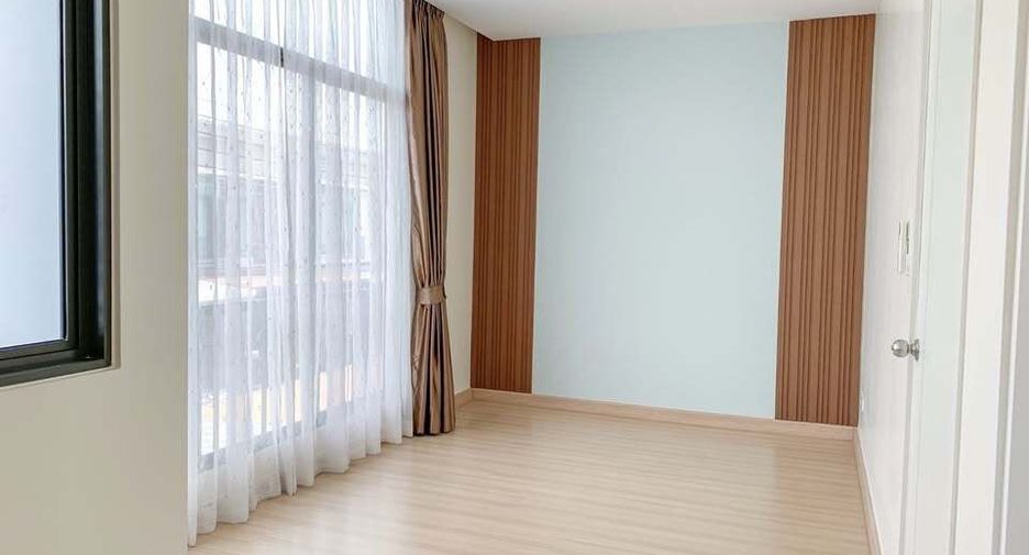 For sale 4 bedrooms house in Bang Phli, Samut Prakan
