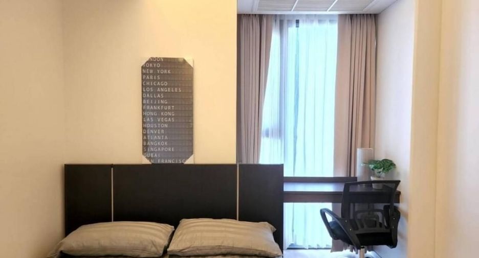 For rent 2 bedrooms condo in Phaya Thai, Bangkok