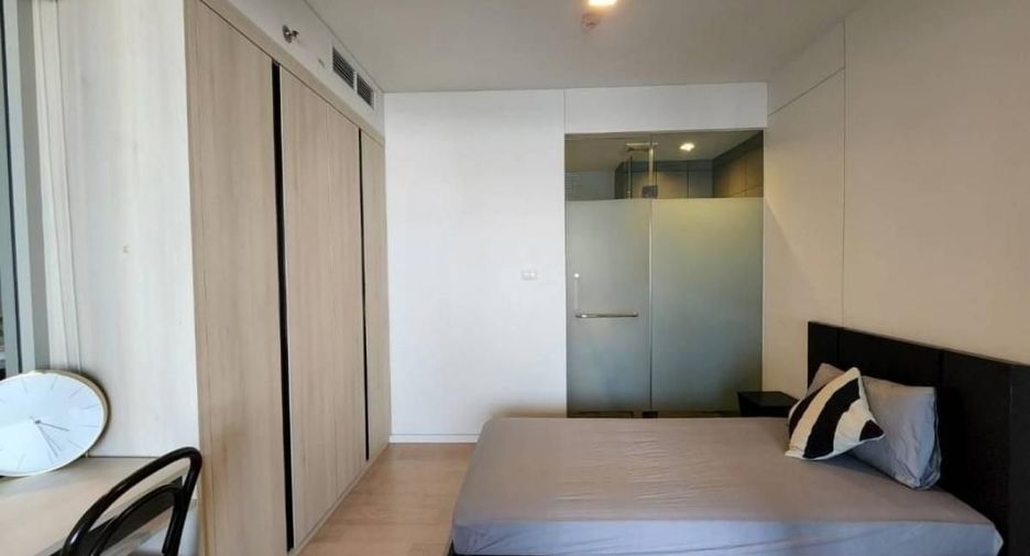 For rent 2 bedrooms condo in Phaya Thai, Bangkok