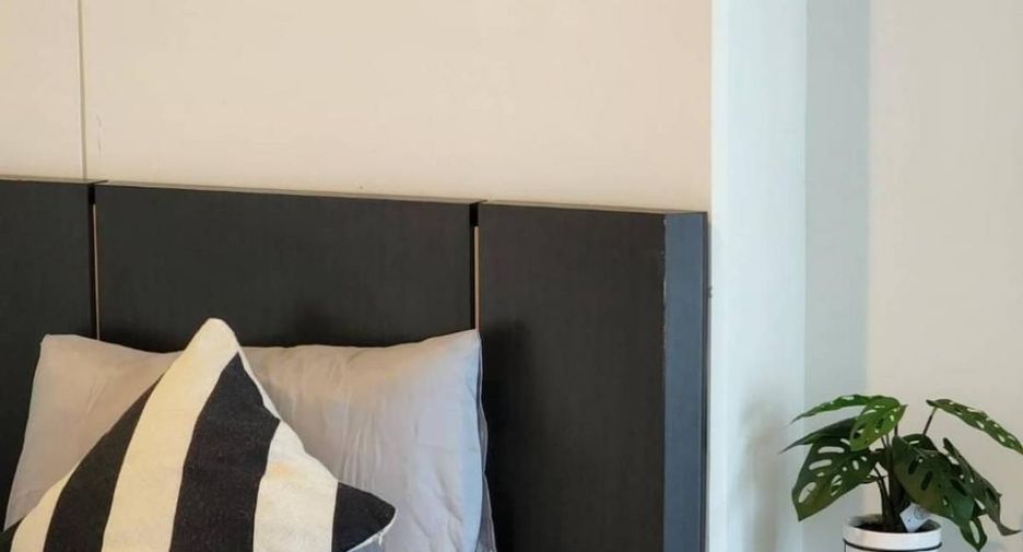 For rent 2 bedrooms condo in Phaya Thai, Bangkok