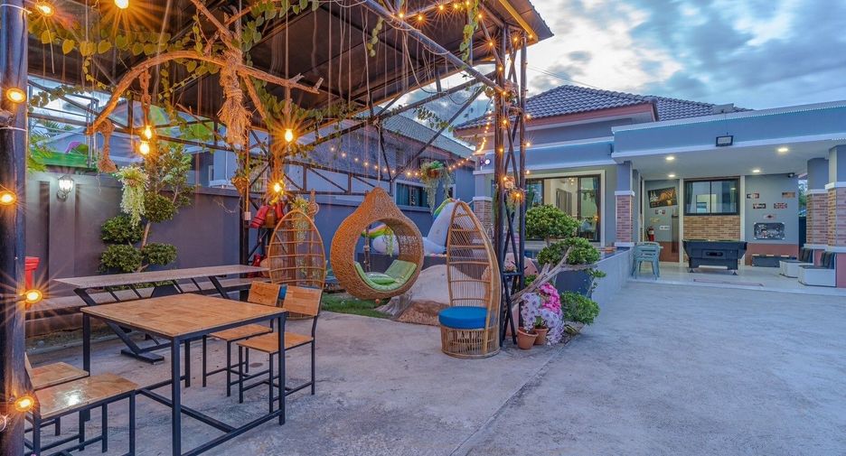 For rent 3 bedrooms villa in Bang Lamung, Chonburi