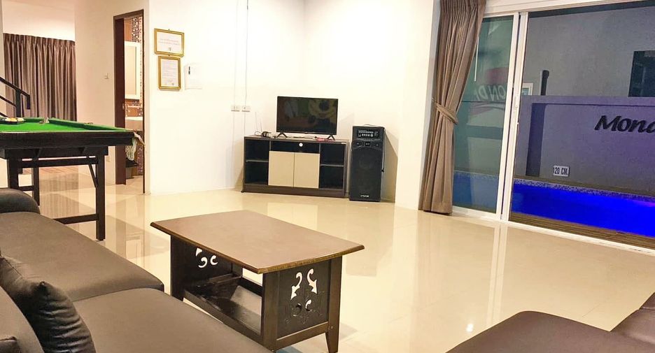 For rent 3 bedrooms villa in Hua Hin, Prachuap Khiri Khan