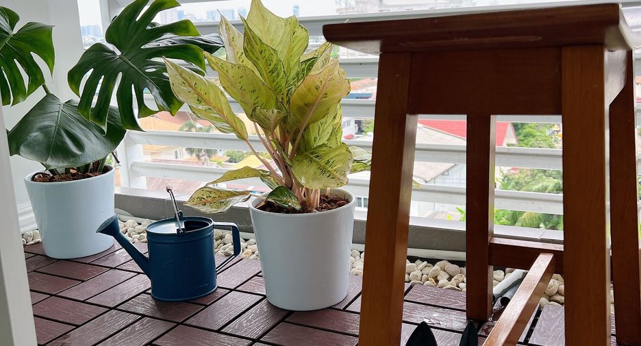 For sale studio condo in Wang Thonglang, Bangkok