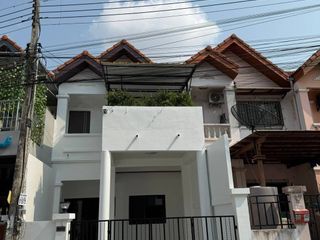 For Rent 3 Bedroom Townhouse In Bang Lamung, Chonburi