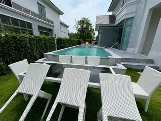 For sale and for rent 4 bedrooms house in Lat Krabang, Bangkok
