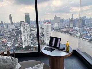Condo en alquiler de 1 habitaciones en Khlong San, Bangkok