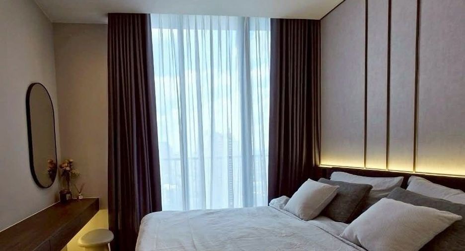 For rent 2 bedrooms condo in Watthana, Bangkok