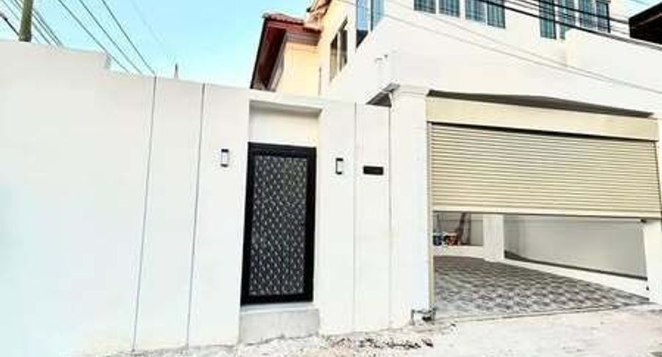 For sale and for rent 5 bedrooms villa in Bang Lamung, Chonburi