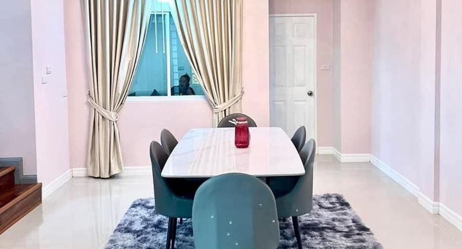 For sale and for rent 5 bedrooms villa in Bang Lamung, Chonburi