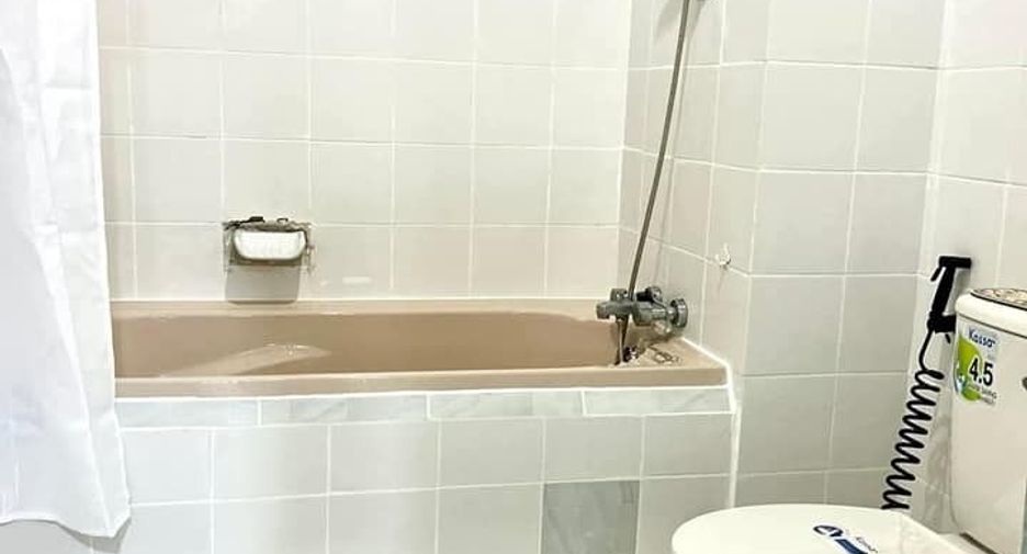 For sale and for rent 5 bedrooms villa in Bang Lamung, Chonburi