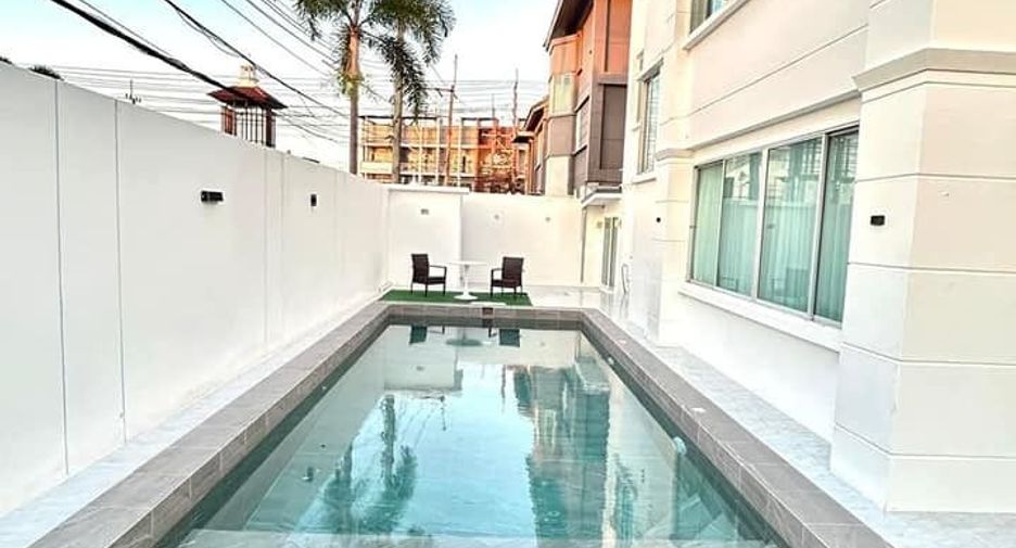 For sale and for rent 5 bedrooms villa in Bang Lamung, Chonburi