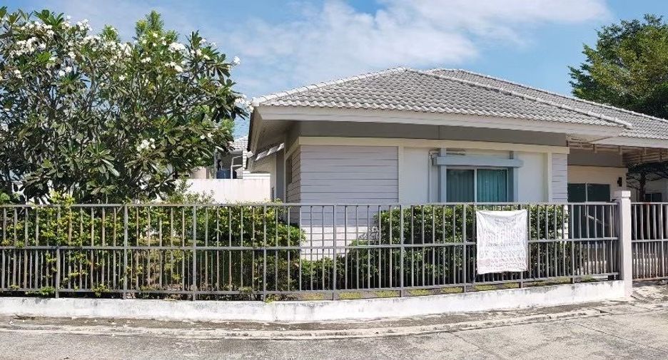 For sale 3 bedrooms house in Hua Hin, Prachuap Khiri Khan
