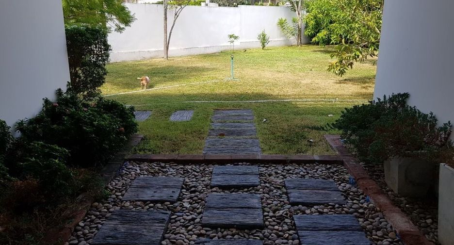 For sale 3 bedrooms house in Hua Hin, Prachuap Khiri Khan