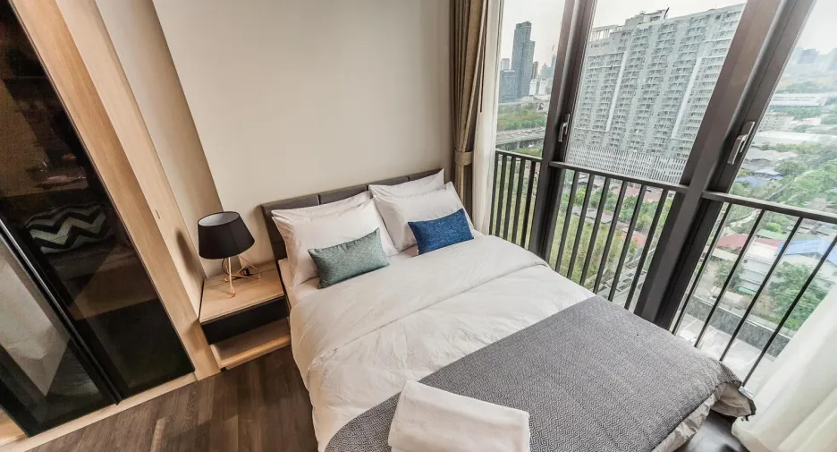 For sale 1 bed condo in Huai Khwang, Bangkok