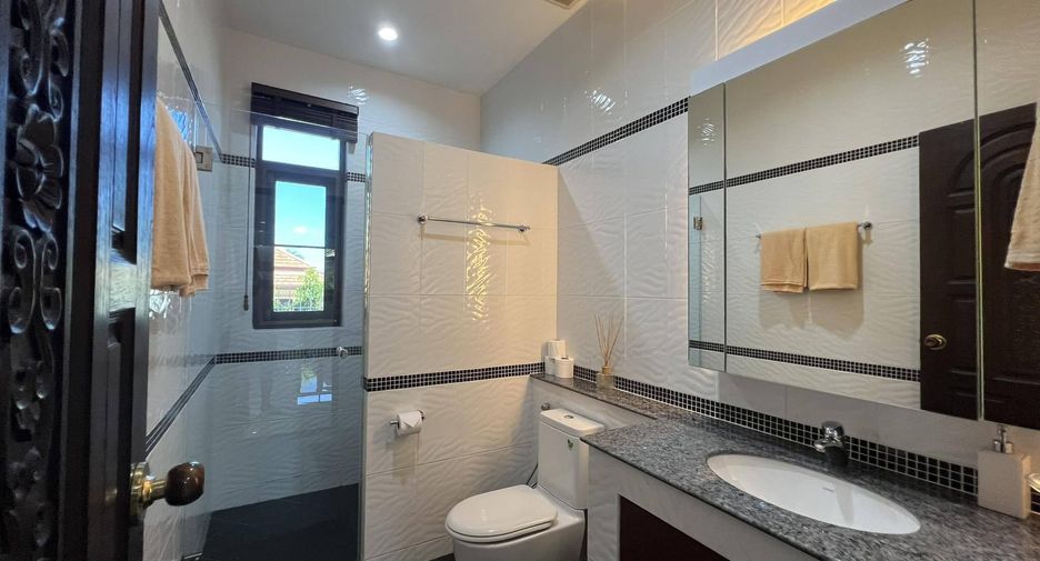 À vendre 3 chambres villa à Pran Buri, Prachuap Khiri Khan