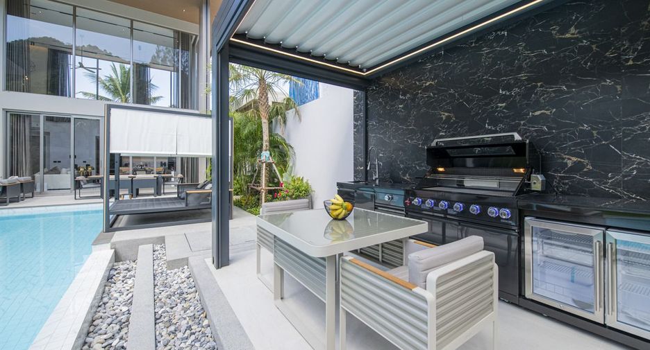 For sale 4 bedrooms villa in Thalang, Phuket