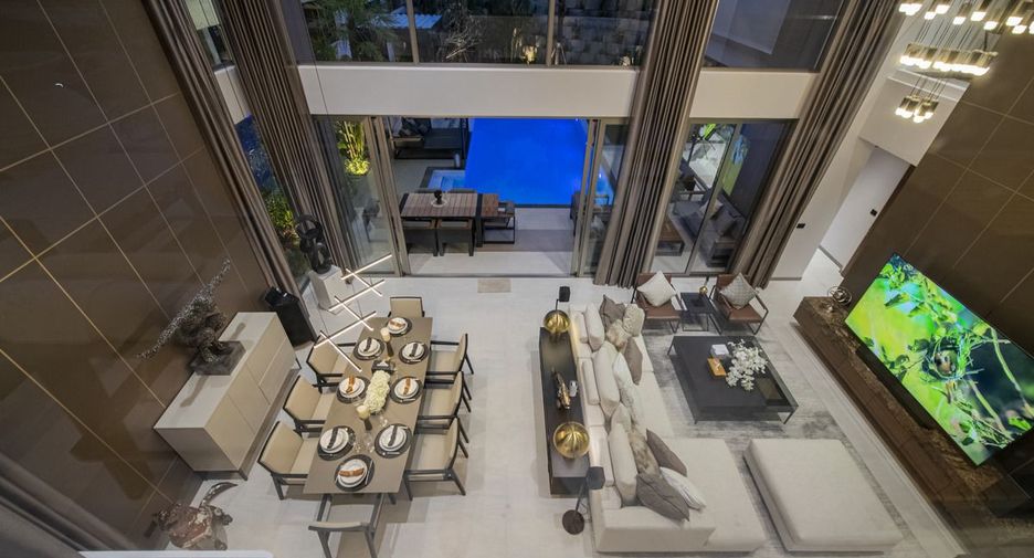 For sale 4 bedrooms villa in Thalang, Phuket
