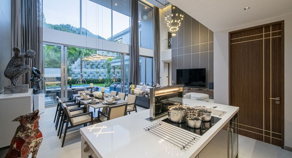 For sale 4 bedrooms villa in Thalang, Phuket