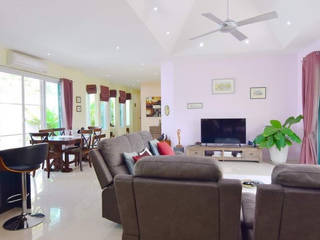 Villa zum Kauf mit 3 Zimmer in Hua Hin, Prachuap Khiri Khan