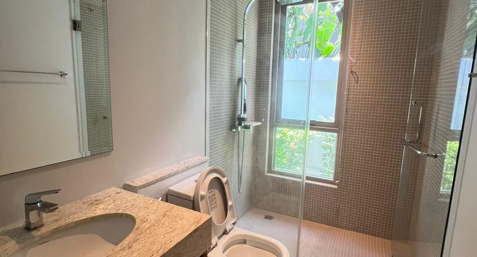 For sale 3 bedrooms villa in Thalang, Phuket