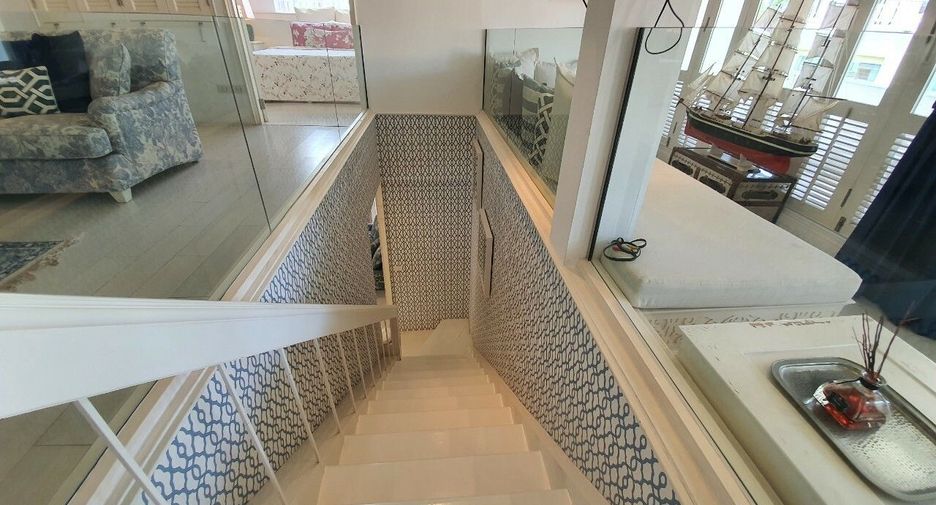 Haus zum Kauf mit 4 Zimmer in Hua Hin, Prachuap Khiri Khan