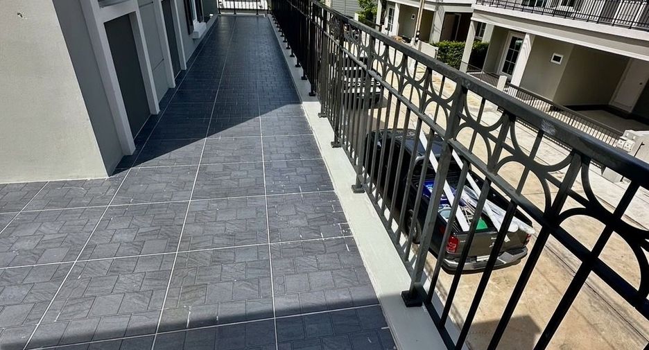 For sale and for rent 4 bedrooms house in Thalang, Phuket