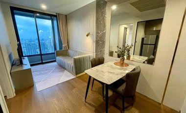 Condo en alquiler de 1 habitaciones en Khlong Toei, Bangkok