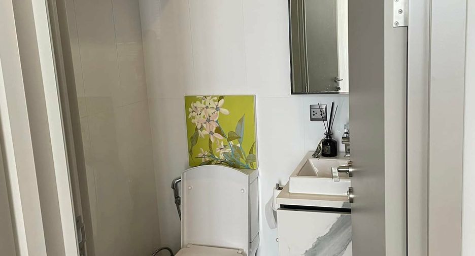 For rent 1 bed condo in Phra Khanong, Bangkok
