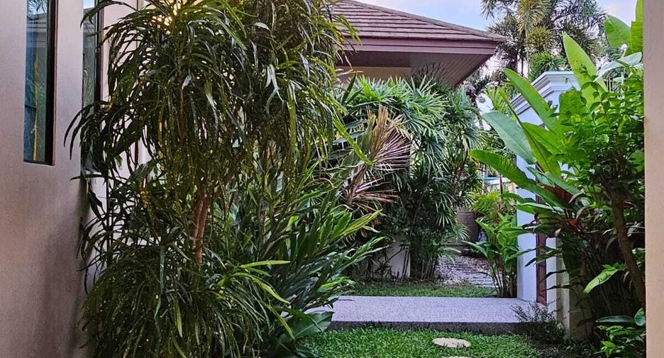 For sale and for rent 3 bedrooms villa in Mueang Phuket, Phuket