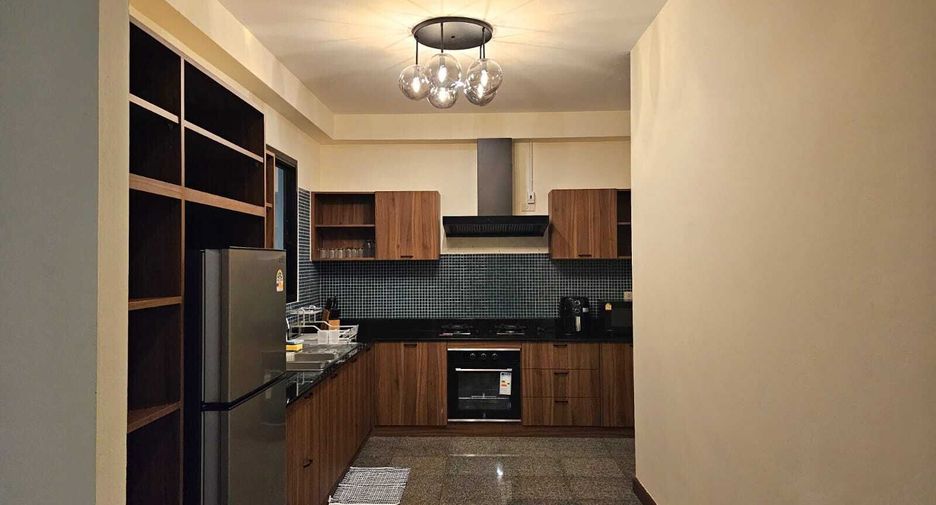 For sale and for rent 3 bedrooms villa in Mueang Phuket, Phuket