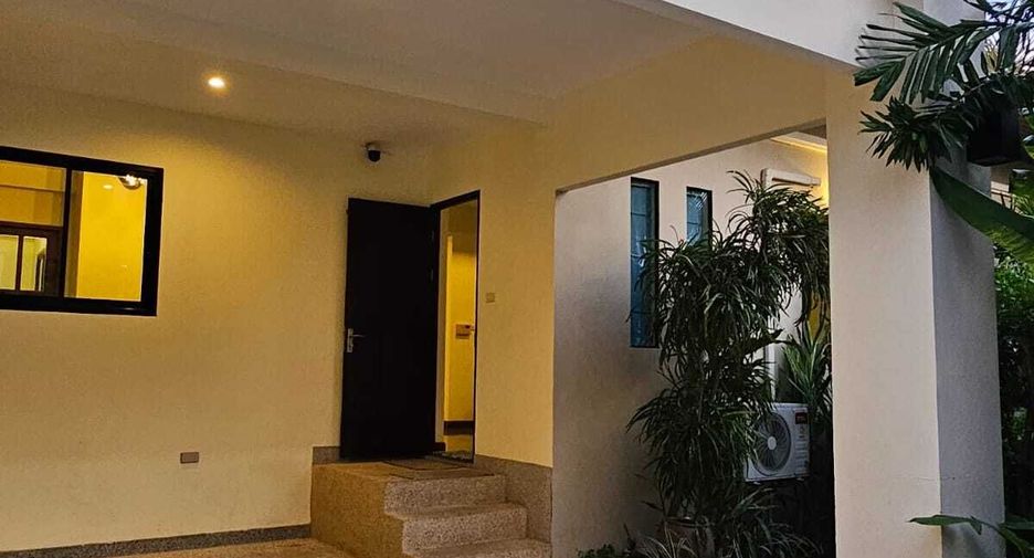 For sale and for rent 3 bedrooms villa in Mueang Phuket, Phuket